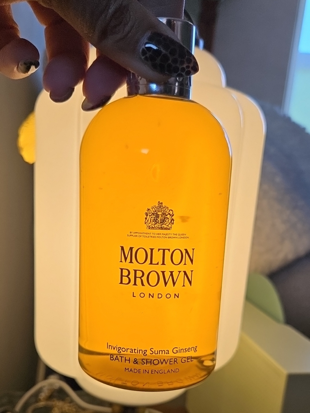 Molton Brown Invigorating Suma Ginseng Shower Gel, New
